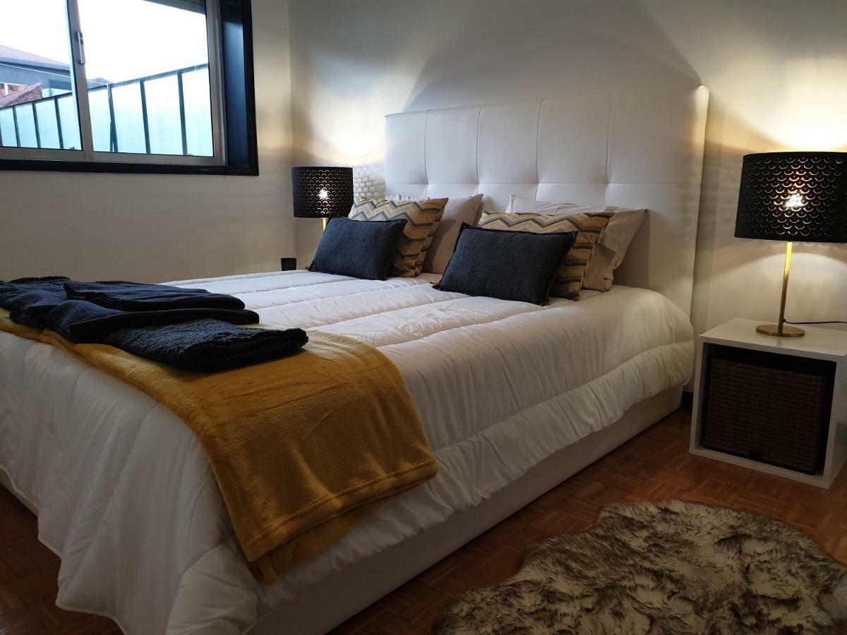 Invicta Flats - Oporto Apartment Luaran gambar