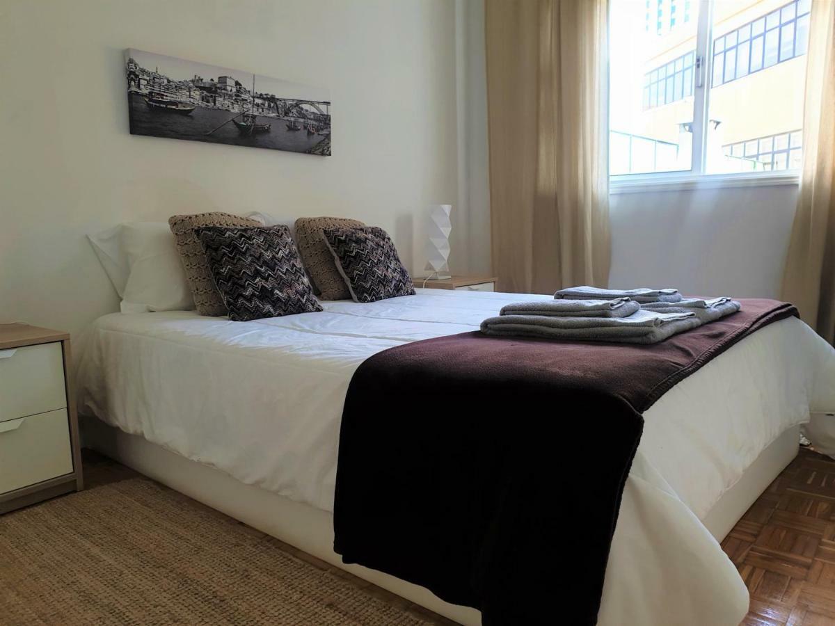 Invicta Flats - Oporto Apartment Luaran gambar